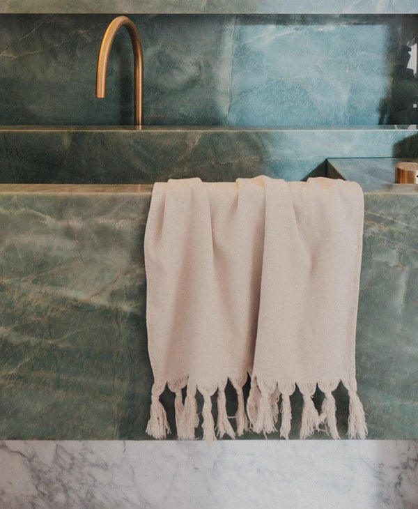 Saarde Vintage Wash Hand Towel |  Clay